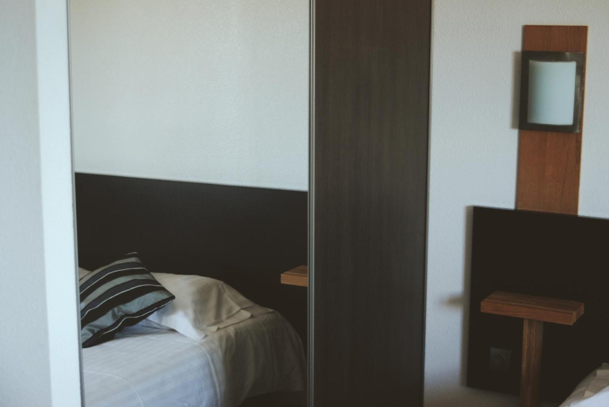 Appart'Hotel Residella House Room & Kitchen Avignon Le Pontet 勒蓬泰 外观 照片