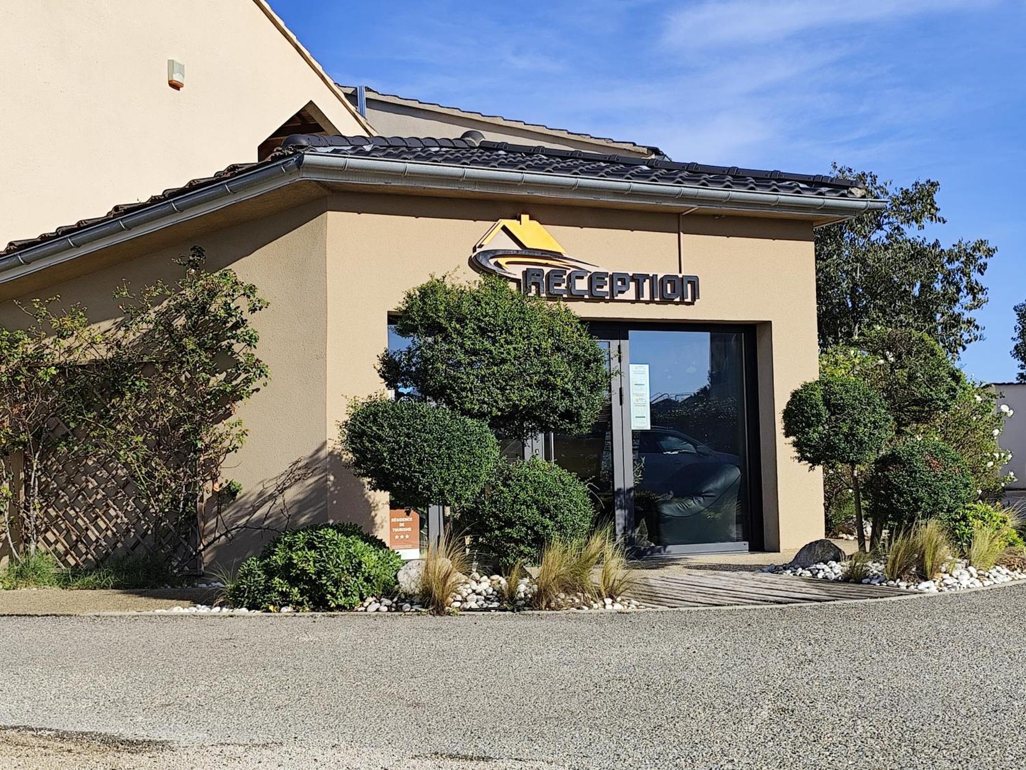 Appart'Hotel Residella House Room & Kitchen Avignon Le Pontet 勒蓬泰 外观 照片