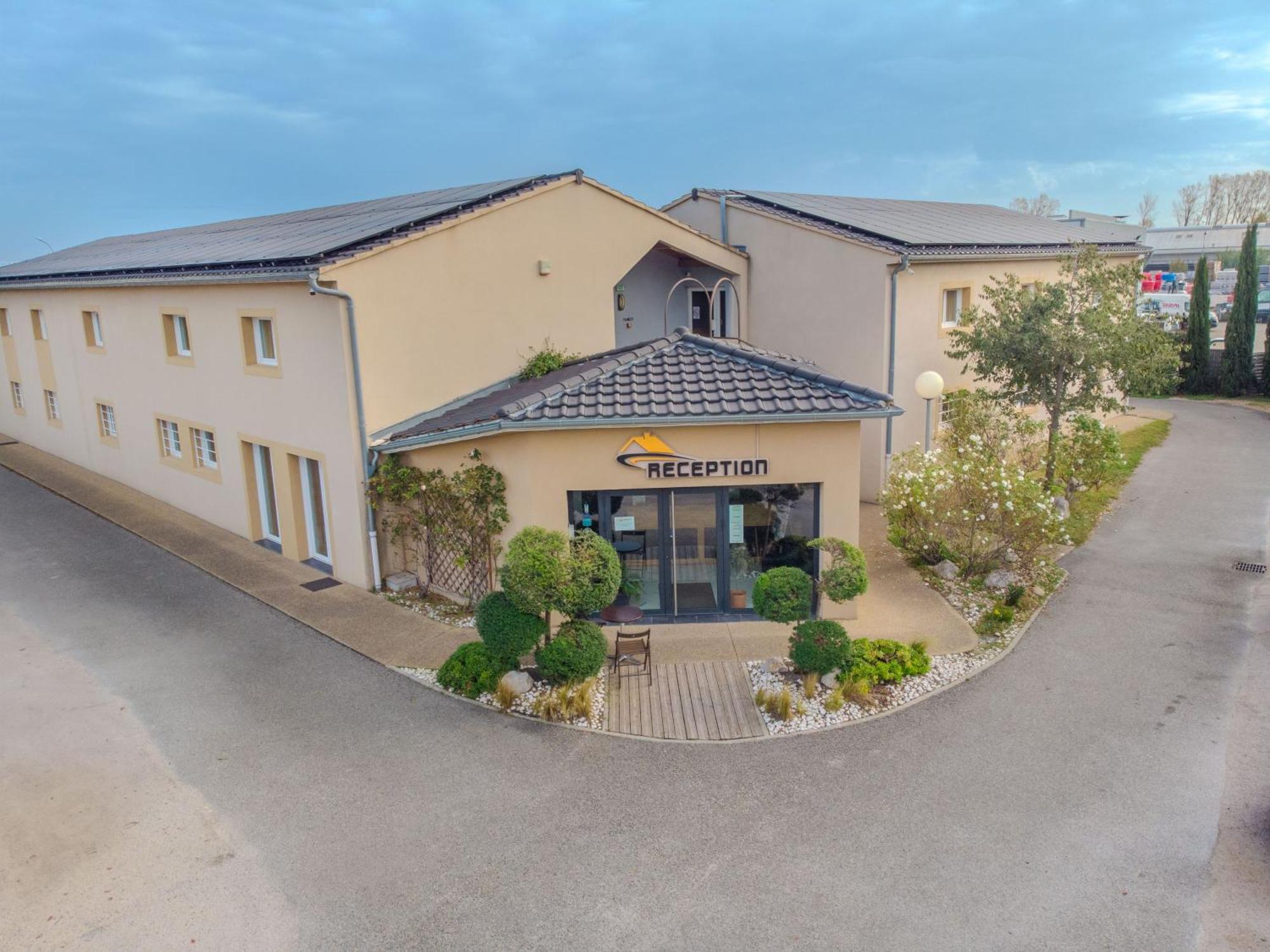 Appart'Hotel Residella House Room & Kitchen Avignon Le Pontet 勒蓬泰 外观 照片