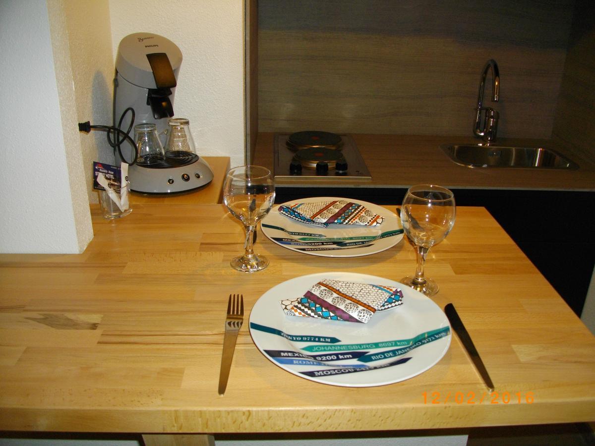 Appart'Hotel Residella House Room & Kitchen Avignon Le Pontet 勒蓬泰 外观 照片